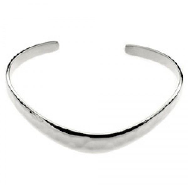 Lip Hammered Silver Bangle - 9mm Wide - BA048