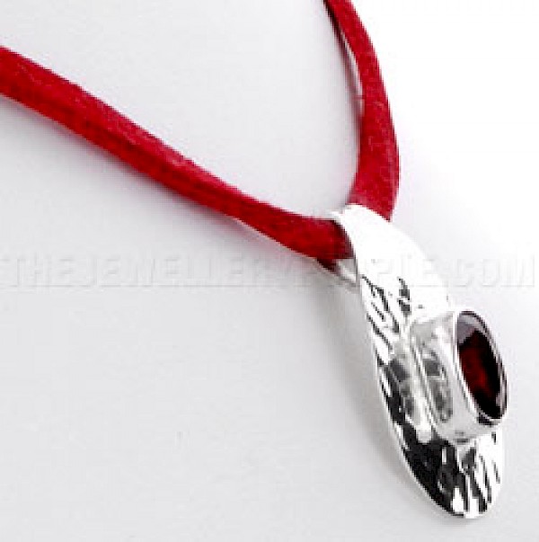 Red Crystal Hammered Teardrop Pendant - PT249R