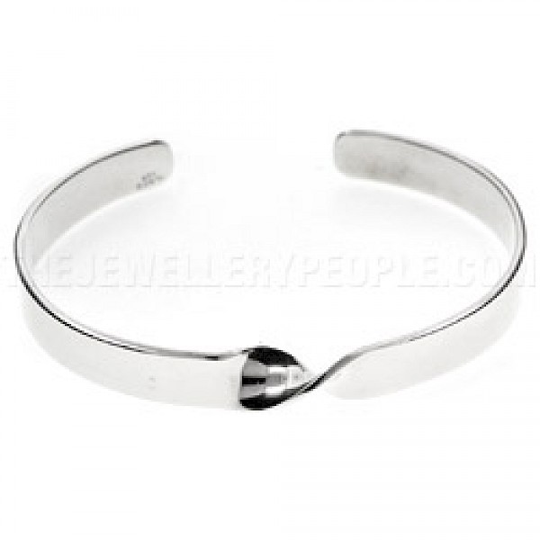 Single Twist Open Silver Bangle - 8mm Wide