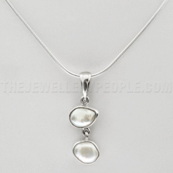 White Pearl Drops Silver Pendant