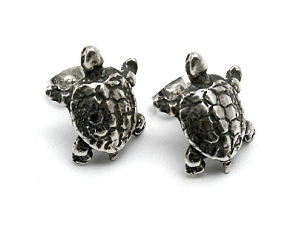 Turtle Studs - OC017