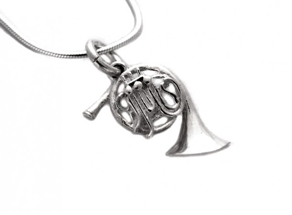 French Horn Charm / Pendant MC021