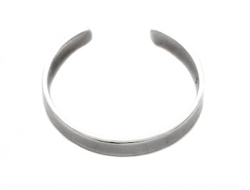 Solid Polished Childs Bangle BY088