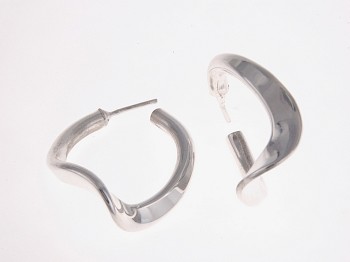 Solid Twist Hoop Earrings ES047