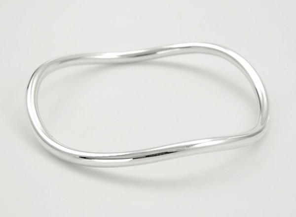 3mm Wavy Polished Bangle - SB198a