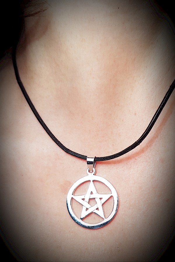 Pentagram Star Pendant - PT738