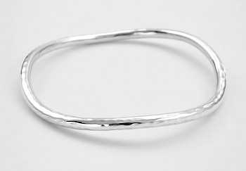 3mm Hammered Wavy Bangle - SB197a