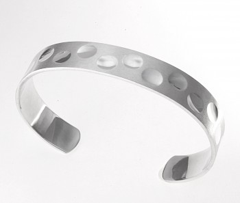 Retro Matt-Scratched Bangle - BA487