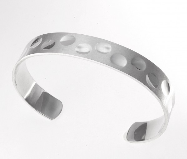 Retro Matt-Scratched Bangle - BA487