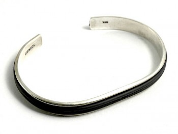 Silver & Rubber Bangle - BA101
