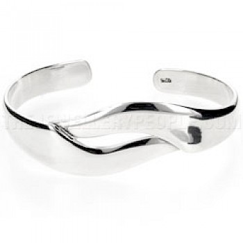Lips Open Silver Bangle - 20mm