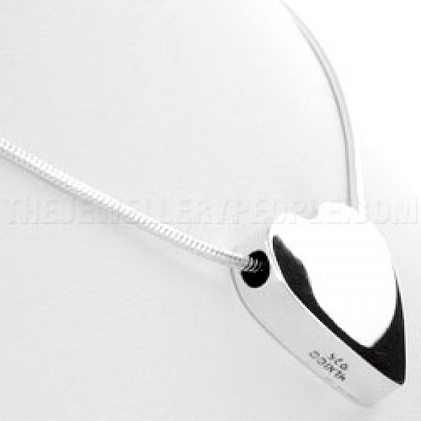 Boxed Silver Heart Pendant - PT032