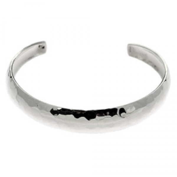 Convex Open Hammered Silver Childs Bangle - BY033