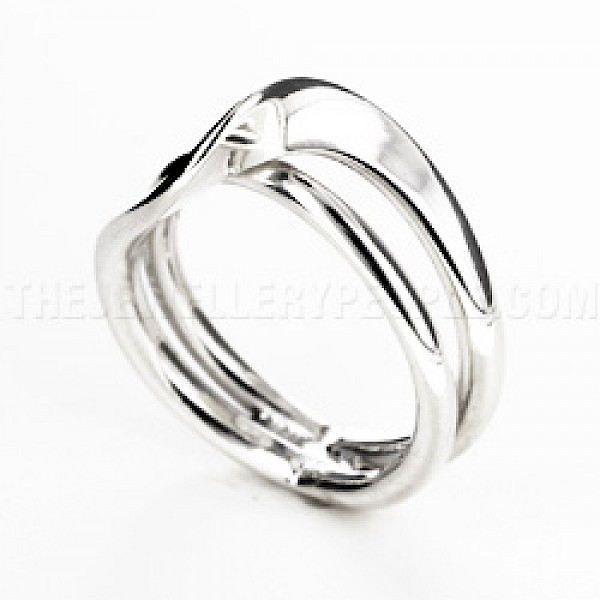 Fancy Crossover Silver Ring - RG052