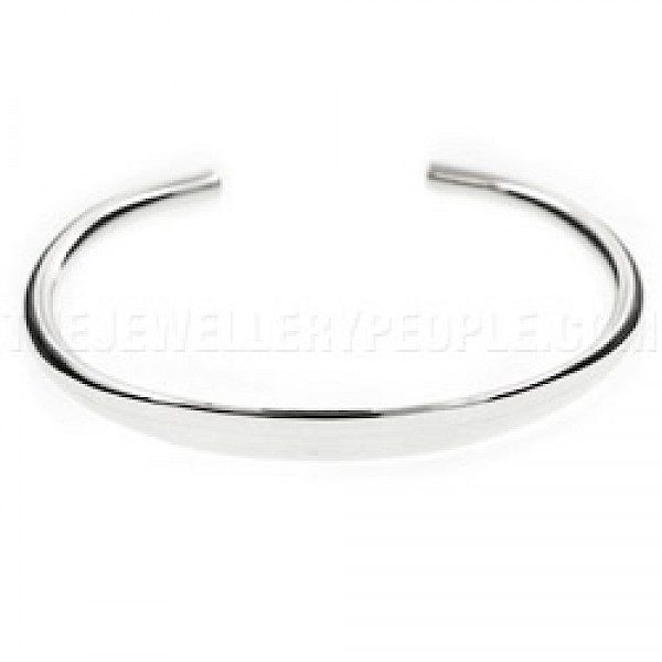 Flattened Middle Open Silver Bangle - 6mm Wide