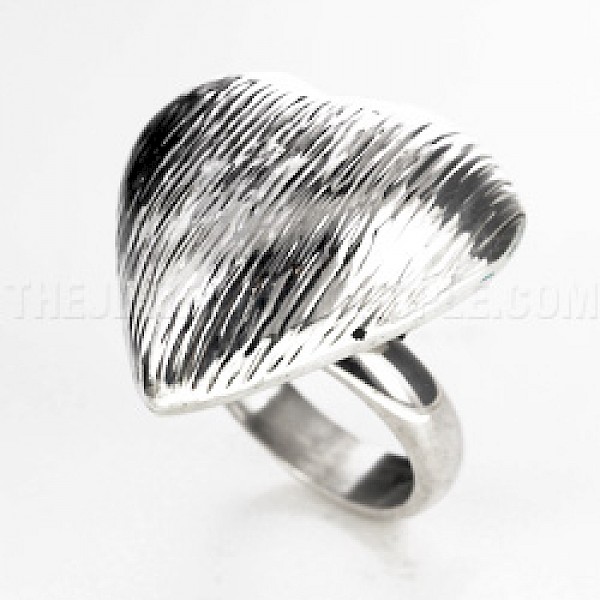 Large Textured Heart Silver Ring - RG129